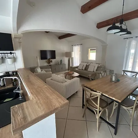 T3 Cosy, Terrasse, 10 Metres De La Nartelle Appartement